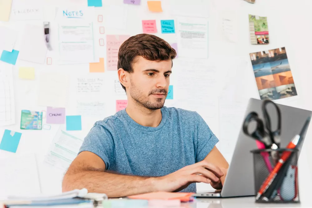 Servicio de gestores de contenido